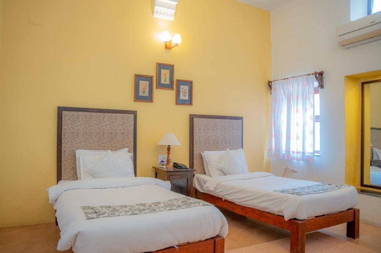 Aloof Jungle Lodge Ghanerao ภายนอก รูปภาพ